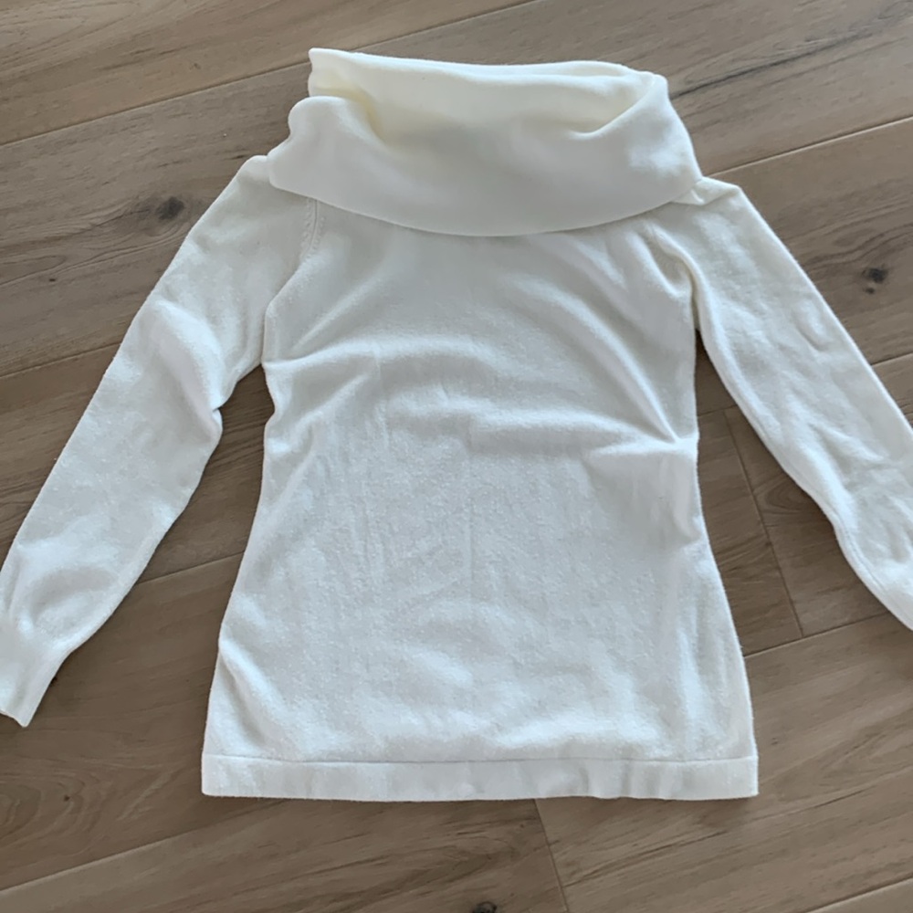 French Connection Sweater - Picture 5 of 5